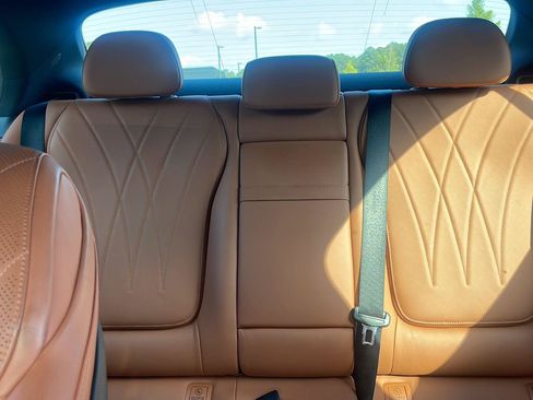 Used 2022 Mercedes-Benz C 300 Sedan image 21