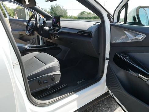 Certified 2023 Volkswagen ID.4 Pro S AWD/4WD image 20