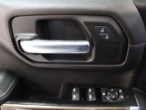 Used 2019 Chevrolet Silverado 1500 RST w/ All-Star Edition image 16