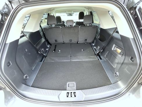 New 2026 Ford Explorer Active image 17