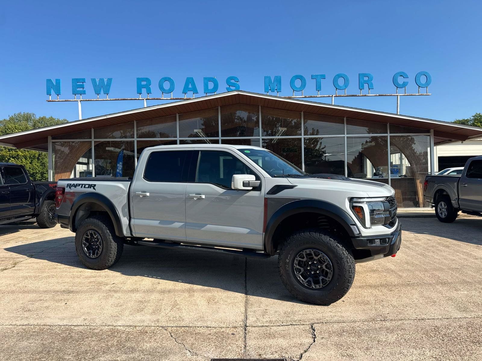Used 2026 Ford F150 Raptor w/ Equipment Group 803A Raptor R AWD/4WD image 1