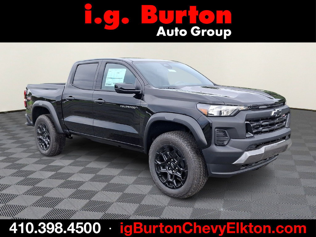 New 2026 Chevrolet Colorado Trail Boss AWD/4WD image 1