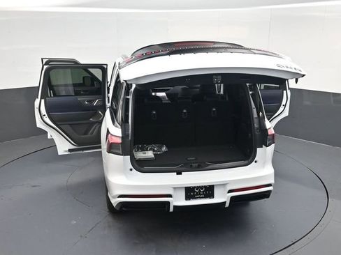 New 2026 INFINITI QX80 4WD image 67