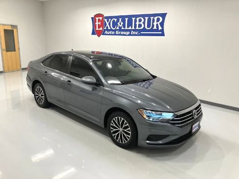 Used 2019 Volkswagen Jetta SE image 51