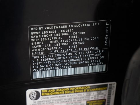 Used 2012 Volkswagen Touareg Executive image 30