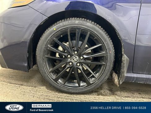 Used 2021 Toyota Camry XSE image 12