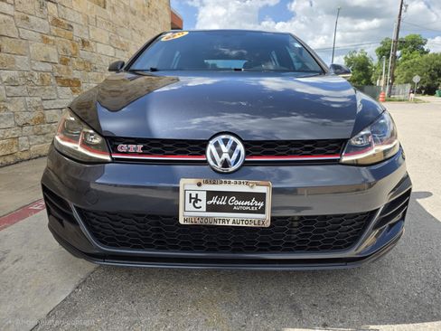 Used 2020 Volkswagen GTI SE FWD image 14