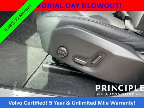 Certified 2024 Volvo XC60 B5 Core AWD/4WD image 32