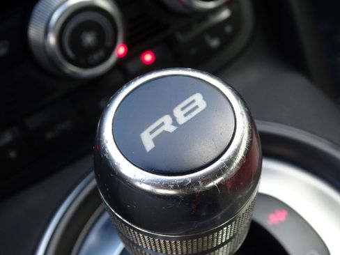 Used 2009 Audi R8 V8 AWD/4WD image 30