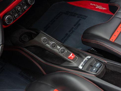 Used 2017 Ferrari 488 Spider RWD image 27