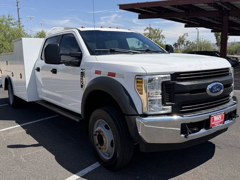 Used 2018 Ford F550 2WD Crew Cab Super Duty w/ XL Value Package image 7