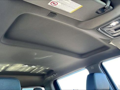 Used 2022 Chevrolet Silverado 3500 LTZ w/ LTZ Convenience Package image 28