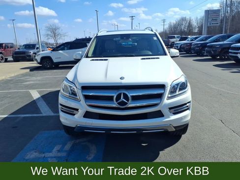 Used 2016 Mercedes-Benz GL 450 4MATIC image 3