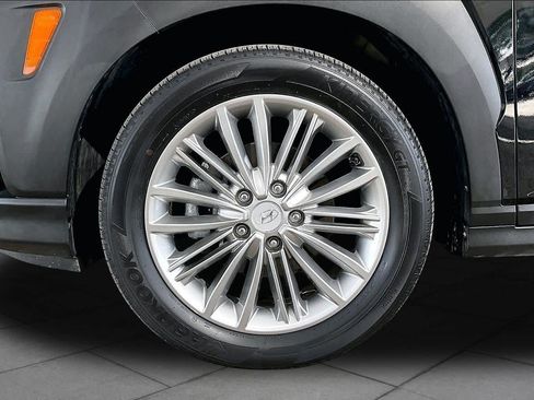 Used 2020 Hyundai Kona SEL FWD image 11
