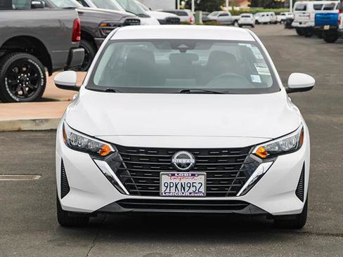 Used 2024 Nissan Sentra SV image 6