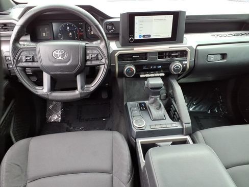 Used 2026 Toyota Tacoma SR5 RWD image 11