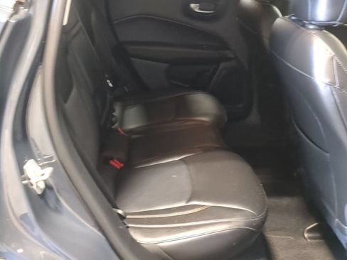 Used 2018 Jeep Compass Limited AWD/4WD image 24
