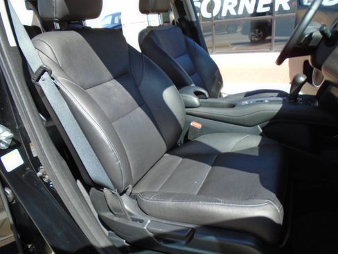 Used 2016 Honda HR-V EX-L image 12