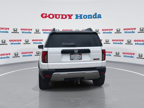Certified 2026 Honda Passport TrailSport image 7