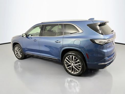 Certified 2025 Buick Enclave Avenir w/ Super Cruise Package AWD/4WD image 5
