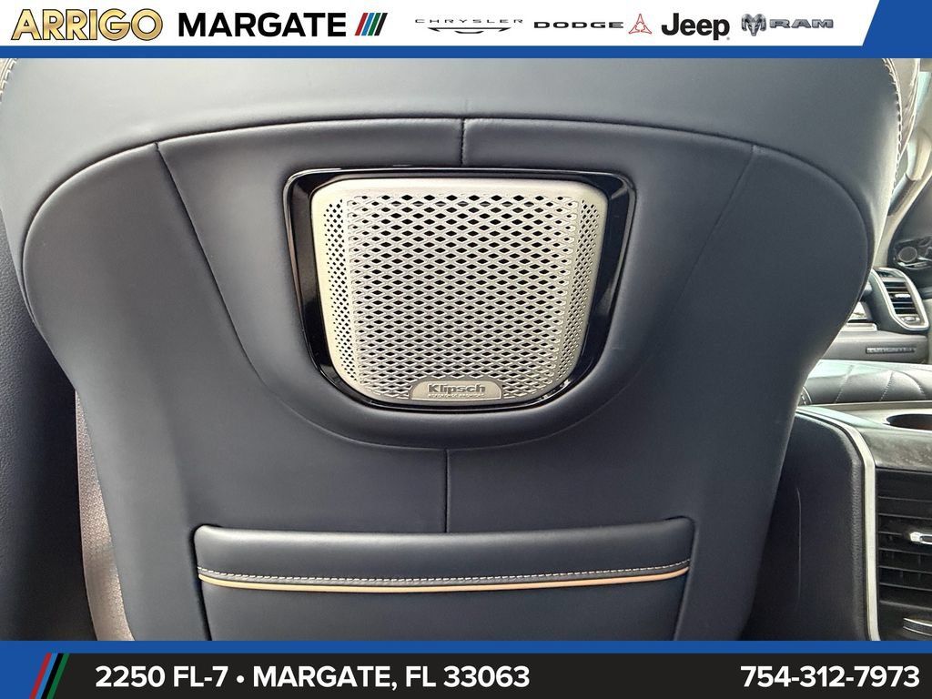 Used 2025 RAM 1500 Tungsten AWD/4WD image 13