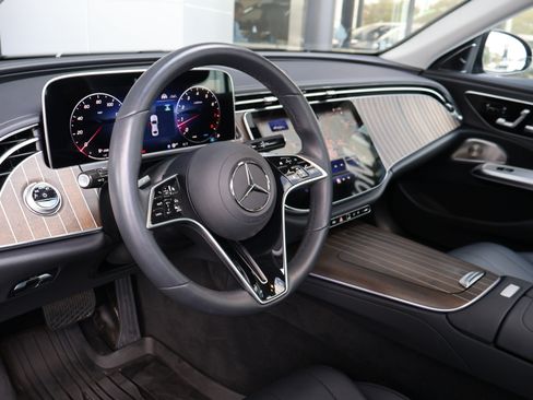Used 2026 Mercedes-Benz E 350 Sedan image 11