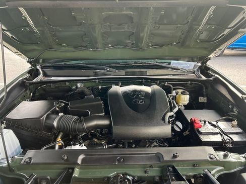 Used 2021 Toyota Tacoma image 29