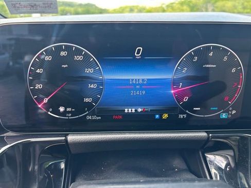 Certified 2025 Mercedes-Benz GLA 250 4MATIC image 16