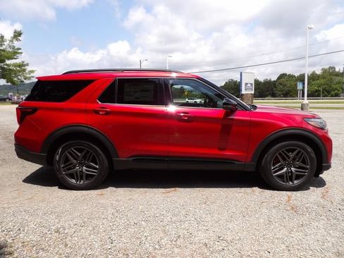 New 2026 Ford Explorer ST AWD/4WD image 5