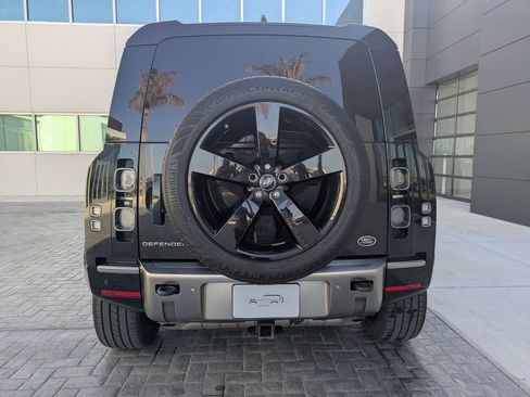 Certified 2021 Land Rover Defender 110 X image 6