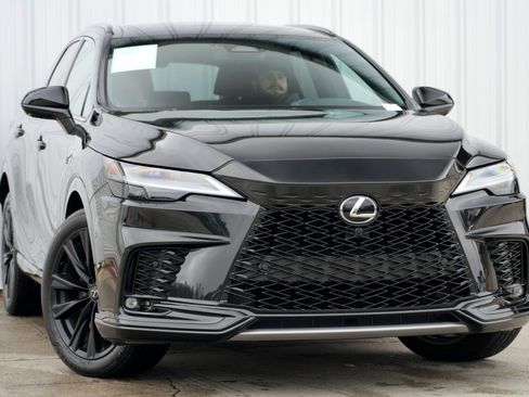 Used 2023 Lexus RX 500h F Sport w/ Cold Area Package image 4