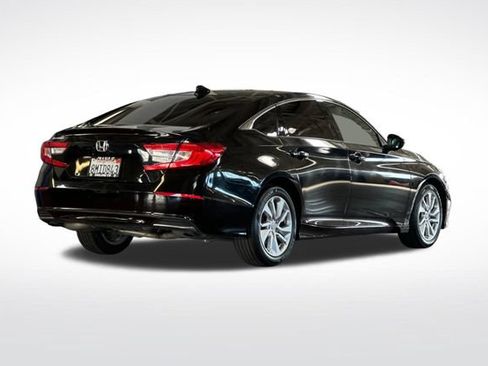 Used 2019 Honda Accord LX image 5