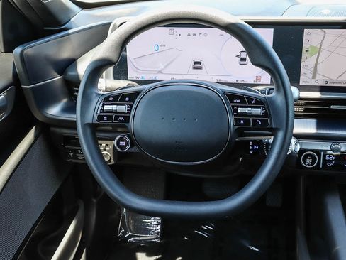 Used 2024 Hyundai Ioniq 6 SEL RWD image 17