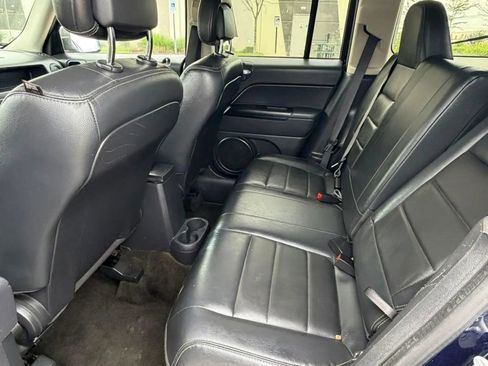 Used 2016 Jeep Patriot High Altitude FWD image 13