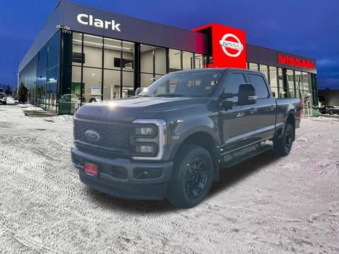Used 2024 Ford F350 Lariat w/ Lariat Ultimate Package image 3