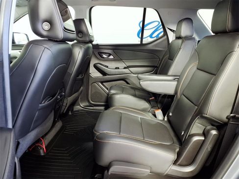 Used 2019 Chevrolet Traverse LT w/ LT Premium Package image 8