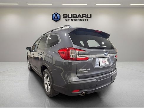 Certified 2024 Subaru Ascent Premium w/ Convenience Package image 3