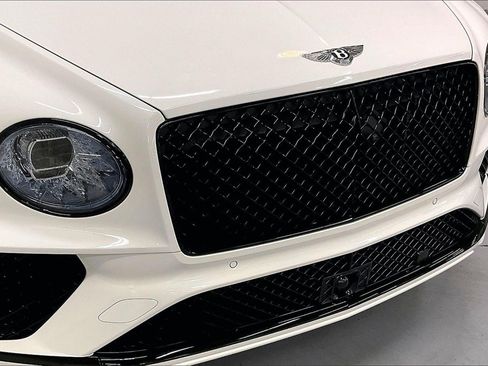 New 2025 Bentley Bentayga image 34
