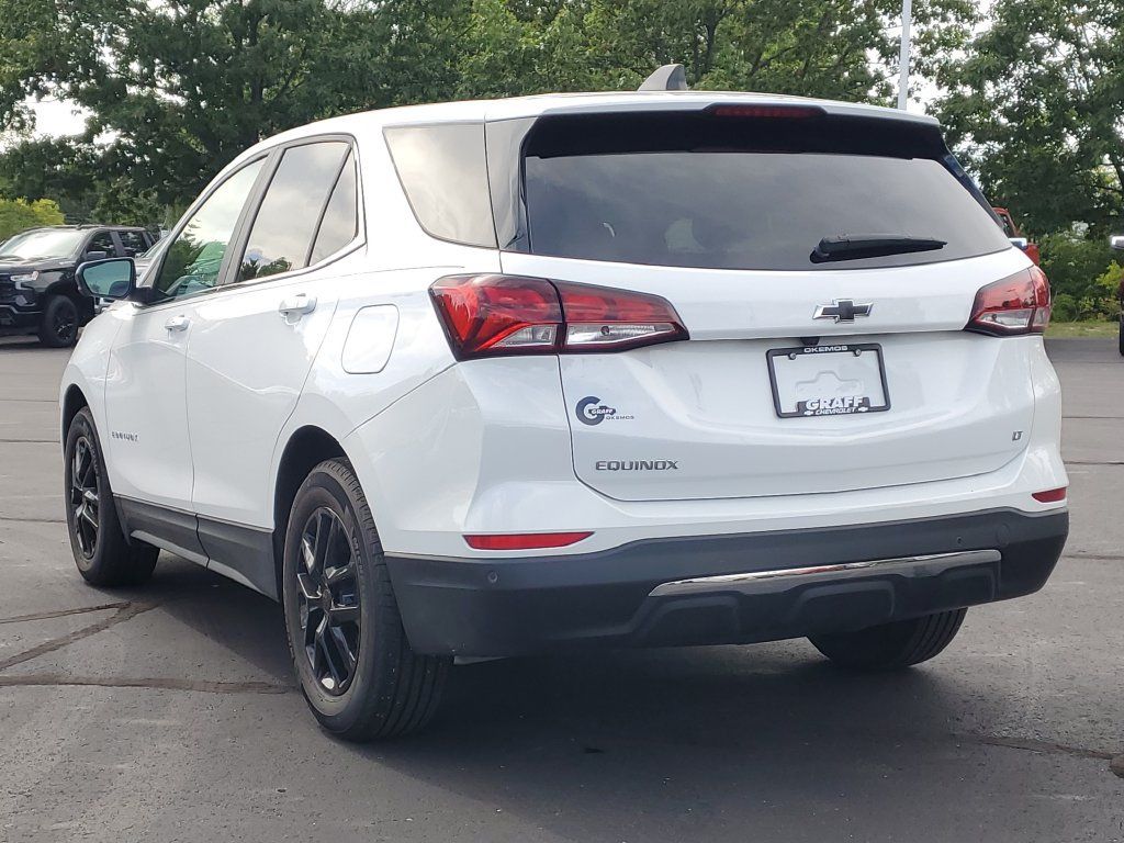 Used 2024 Chevrolet Equinox LT w/ LPO, Floor Liner Package FWD image 4