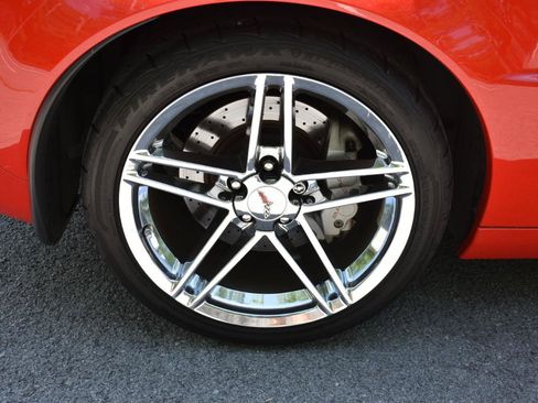 Used 2010 Chevrolet Corvette Grand Sport w/ Preferred Equipment Group RWD image 26