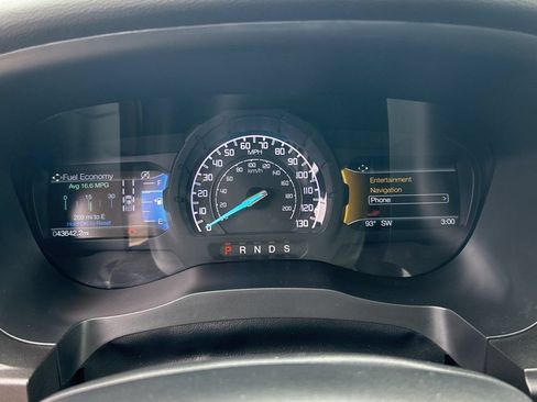 Used 2022 Ford Ranger Lariat w/ Tremor Off-Road Package AWD/4WD image 15