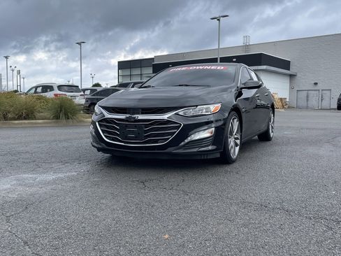 Used 2021 Chevrolet Malibu Premier image 3