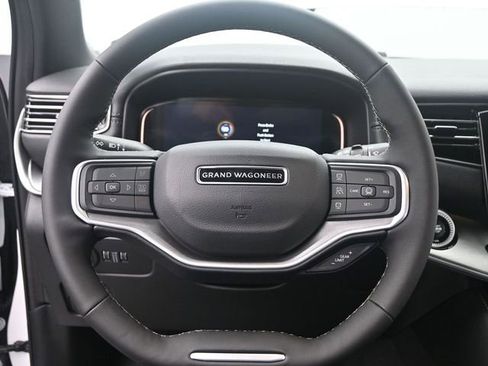 New 2026 Jeep Grand Wagoneer L Limited w/ Premium Group II AWD/4WD image 30