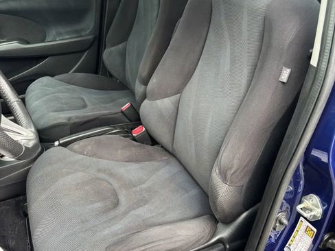 Used 2011 Honda Fit Sport image 11