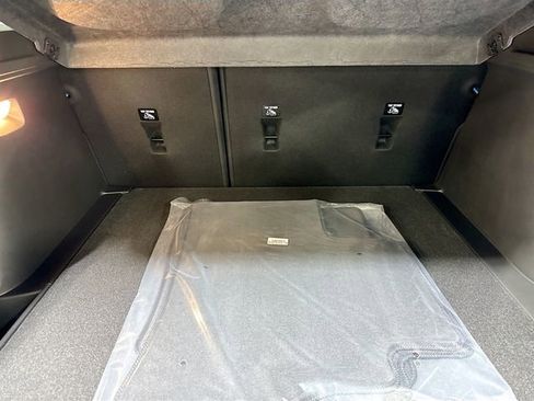 New 2026 Chevrolet Trax RS w/ Sunroof Package FWD image 29
