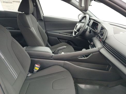 New 2026 Hyundai Elantra SEL Sport Premium FWD image 15