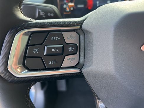 Used 2025 Ford Mustang Coupe image 13