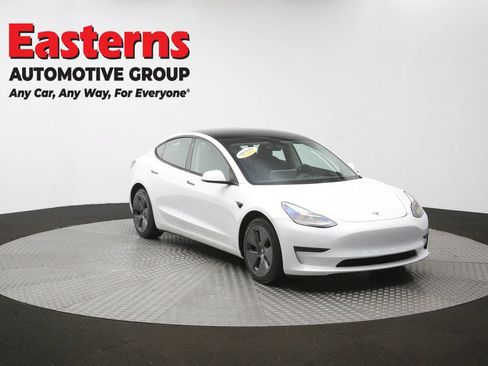 Used 2023 Tesla Model 3 Standard Range RWD image 45