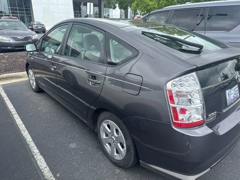 Used 2008 Toyota Prius FWD image 3