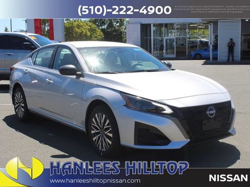 New 2026 Nissan Altima 2.5 SV AWD/4WD image 5